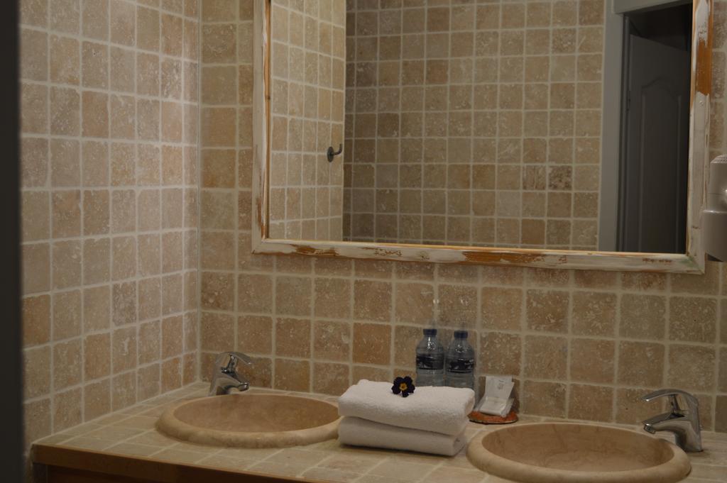 Chateau La Roque Margaux Hotel Servian Zewnętrze zdjęcie